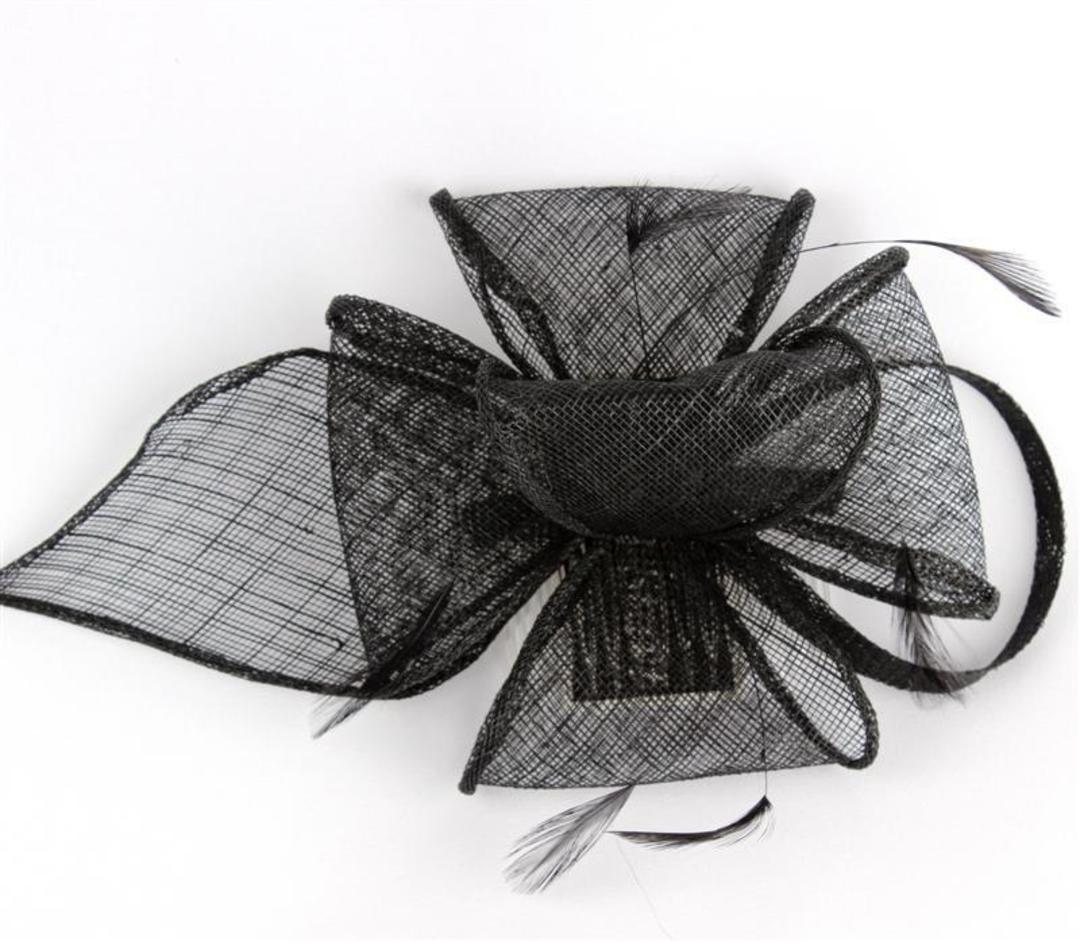 Fascinator sinamay and feather with comb black Code:HS/1299 image 0